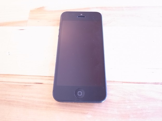 iphone5液晶故障　iphone・ipod classic修理　三鷹のお客様