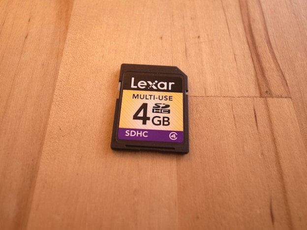 SDデータ消去　ファイル復元　有楽町のお客様