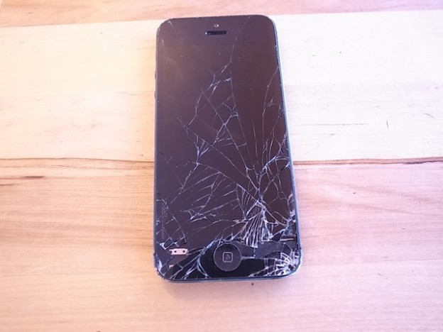 故障iphone、ipad、ipod買取　御茶の水１分　即日支払い