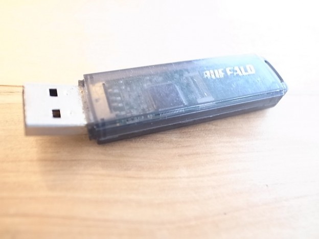 USBメモリツメ折れ・ファイル復元　ipod classic修理　経堂のお客様