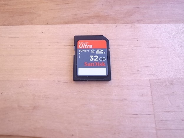 SD消去・ファイル復元　ipod classic修理　銀座のお客様