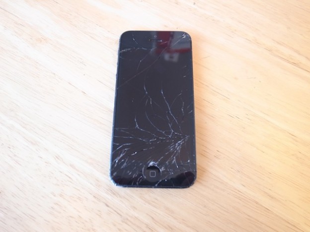 iphone・ipod classic・エフェクター修理　大阪・吹田のお店