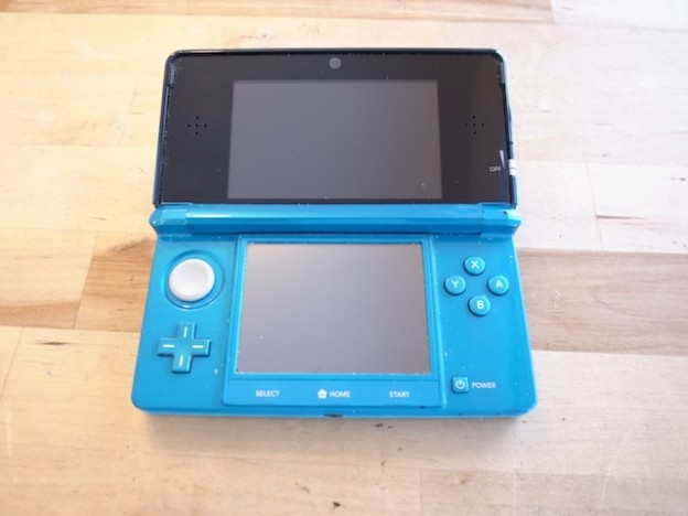 3DS・iphone・ipod classic修理　岡谷駅　徒歩５分
