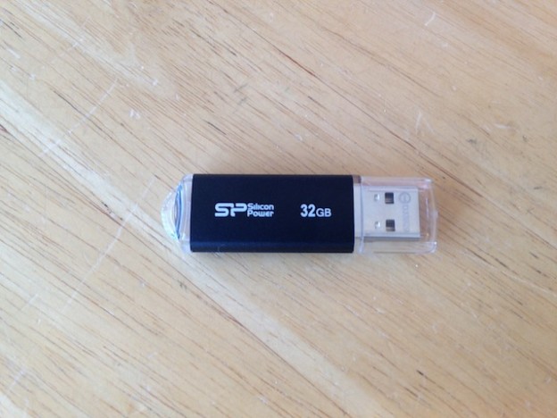 SD・USBデータ削除・復元・ipod classic・ipad・エフェクター修理　中野のお客様