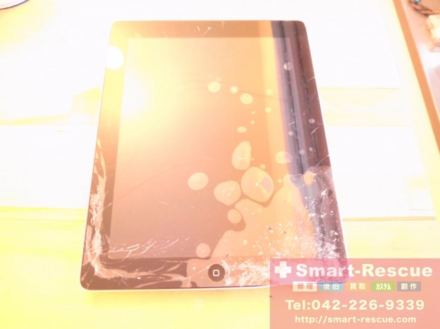 画面割れiphone・ipad・PSVITA・ipod・3DS買取　スマートファボ吉祥寺店