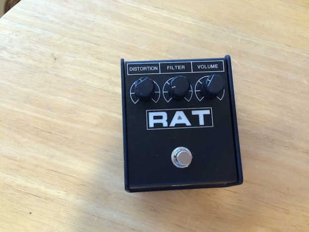 エフェクター・ipod classic・イヤホン修理　スマートファボ御茶の水店