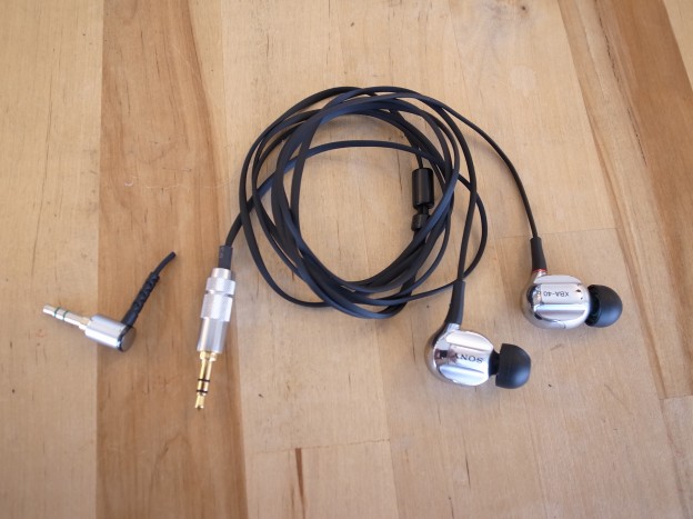 イヤホン/ヘッドホン/任天堂3DS修理　梅田のお客様