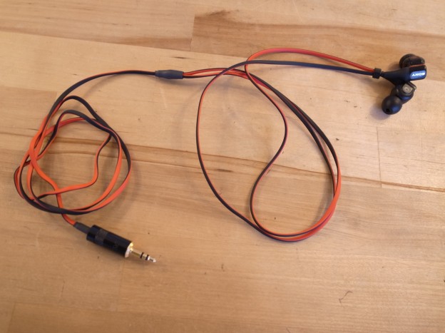 イヤホン/ヘッドホン/任天堂3DS郵送修理　横浜のお客様