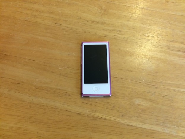 ipod nano7・ipod touch5修理　飯田橋のお客様