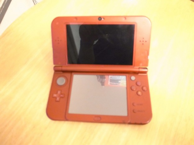 任天堂3DSLL電源落ちる　郵送修理　新潟県のお客様