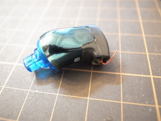 イヤホン修理/MMCX化/5極バランス化　新宿のお客様