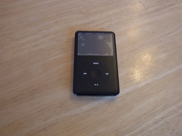 ipod classic/ipod nano7/任天堂3DS修理　吉祥寺のお客様