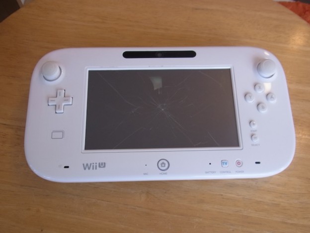 Wii Uのgamepad/任天堂3DS/ヘッドホン修理　新宿のお客様