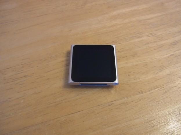 ipod nano6/ipod classic/イヤホン修理　三鷹のお客様