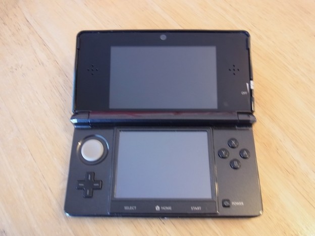 任天堂3DS/イヤホン/ipod classic郵送修理　新潟県のお客様