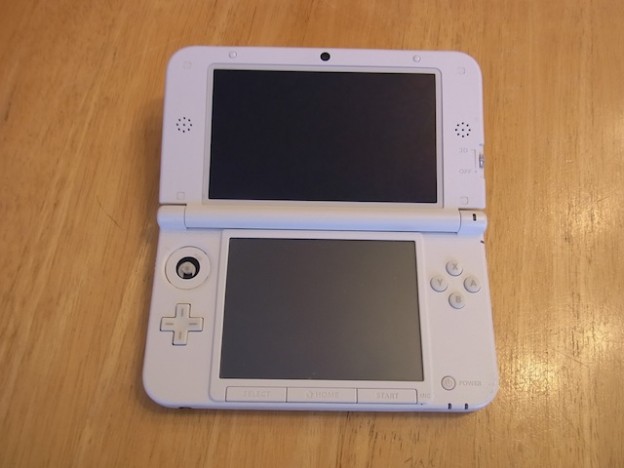 任天堂3DS/イヤホン/ipod classic郵送修理　藤沢のお客様