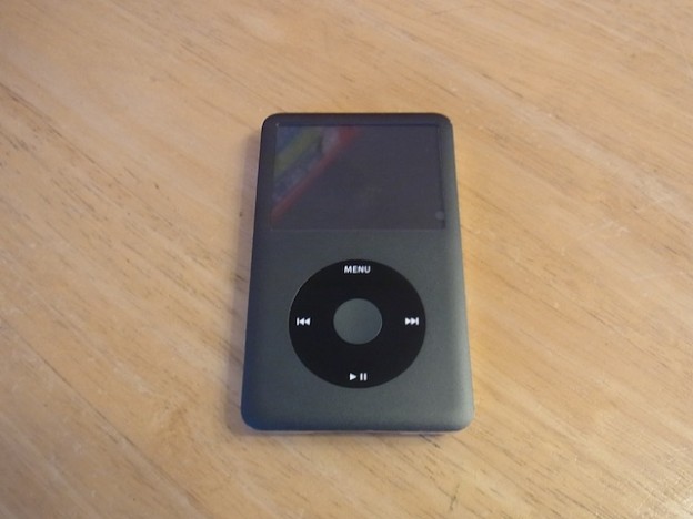 ipod classic大容量化/イヤホン/任天堂3DS修理　吉祥寺のお客様