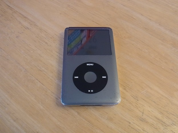 ipod classic大容量化/ipod nano6/任天堂3DS修理　秋葉原のお客様