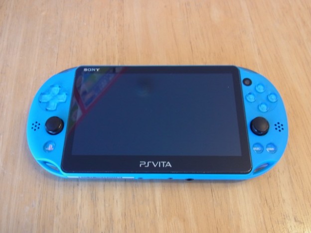 PSVITA2000/Wii Uのgamepad/イヤホン修理　東京のお客様
