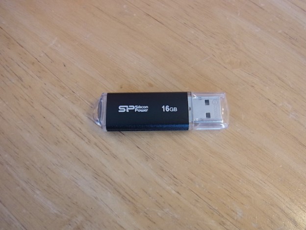 SDカード・USBメモリ・外付けHDD　データ復旧　板橋のお客様