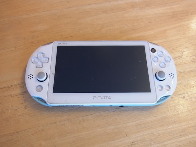 PSVITA2000/Wii Uのgamepad/ipod classic修理　秋葉原のお客様