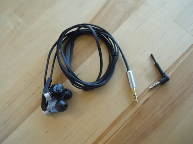 イヤホン/ipod classic/任天堂3DS宅配修理　名古屋のお客様