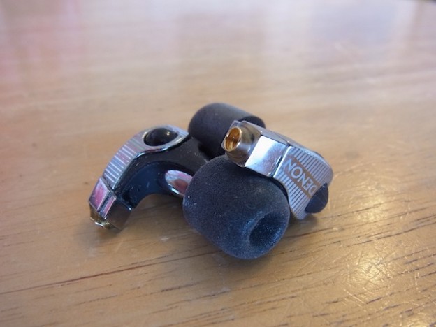 DENONイヤホン修理/MMCX化/脱着部分故障修理　新宿のお客様