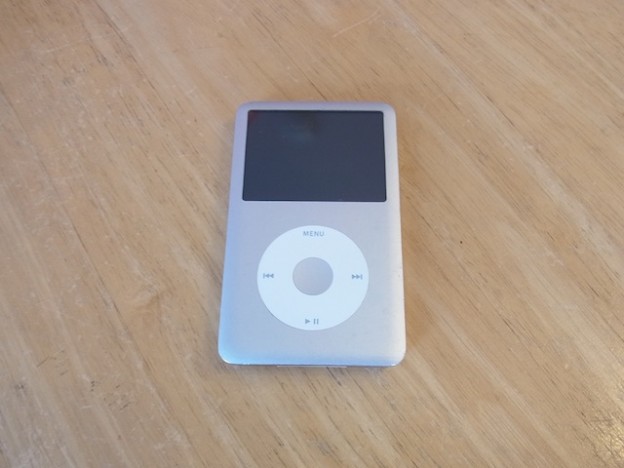 ipod classic/ipod nano7/イヤホン宅配修理　愛媛のお客様