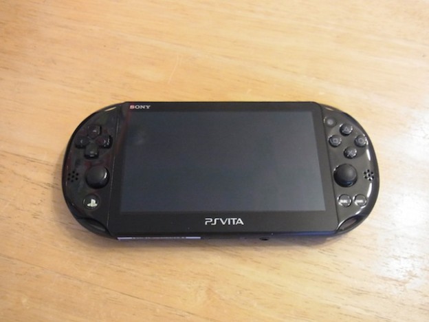 北千住でPSVITA2000の修理店をお探しならスマートファボ御茶の水店へぜひ！