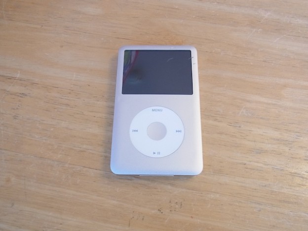 ipod classic/任天堂3DS/PSVITA2000修理　水道橋のお客様