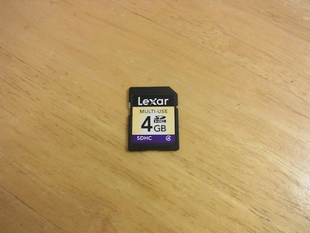 SDカード　フォーマットしますか？/データ復旧　恵比寿のお客様