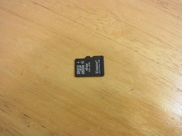 SDカード　フォーマットしますか？/データ復旧　蒲田のお客様