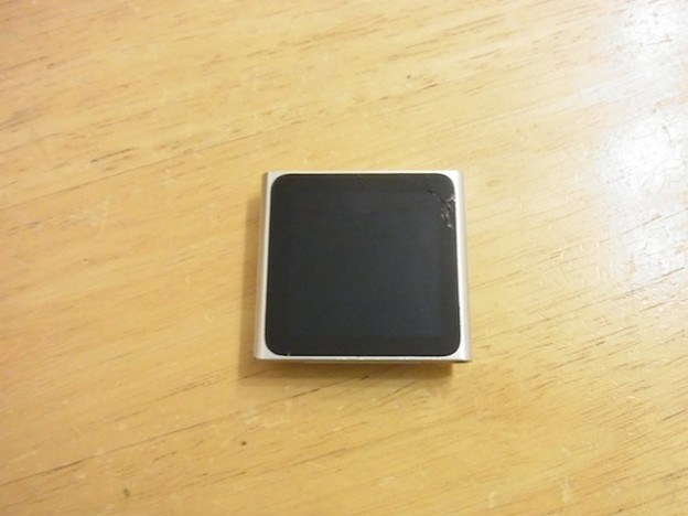 仙台のお客様よりipod nano6の宅配修理がありました。