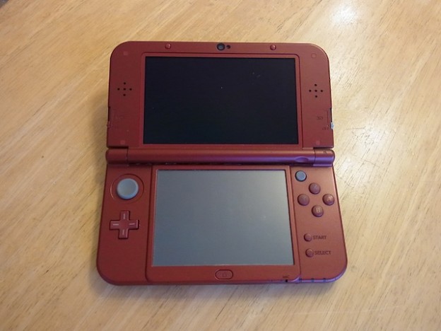 いわき市のお客様より任天堂3DSの宅配修理がありました。