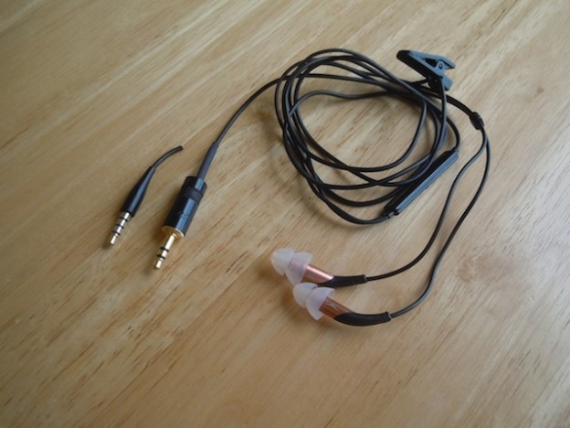 北九州市のお客様よりクリプシュ/イヤホンの宅配修理がありました。