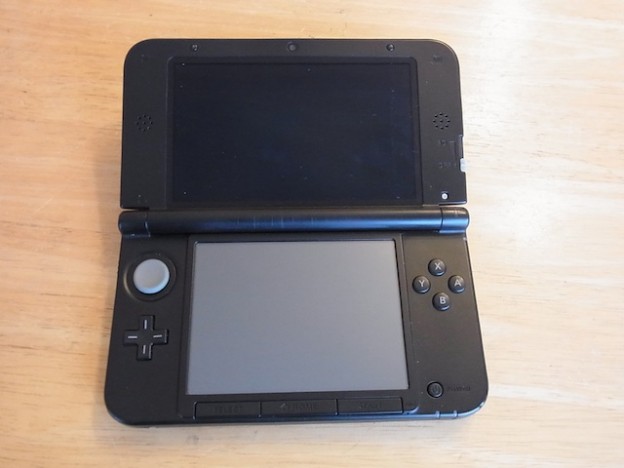 任天堂3DSLL　電源落ちる　中野のお客様