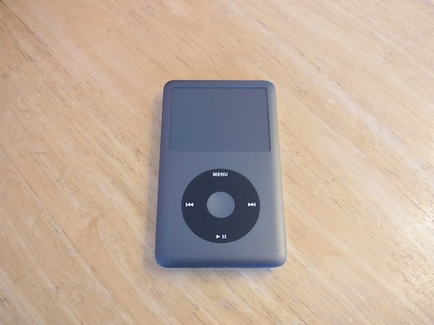 岐阜のお客様よりipod classic/ipod nano7の宅配修理がありました。