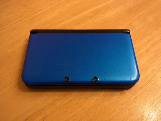 任天堂3DSLL電源落ちる　宅配修理　三重県のお客様