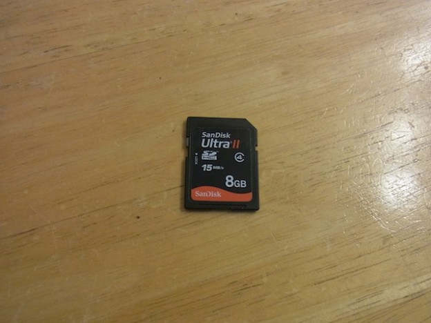 SDカードの宅配データ復旧　川口のお客様