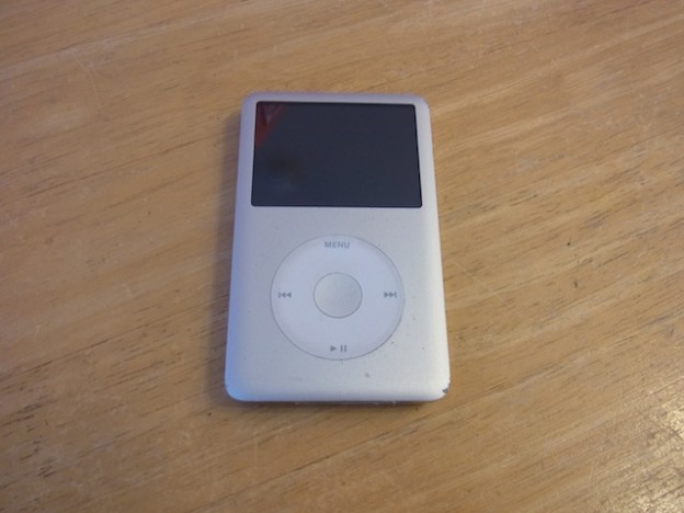 吉祥寺ipod classicイヤホン修理予約　スマートファボ吉祥寺店